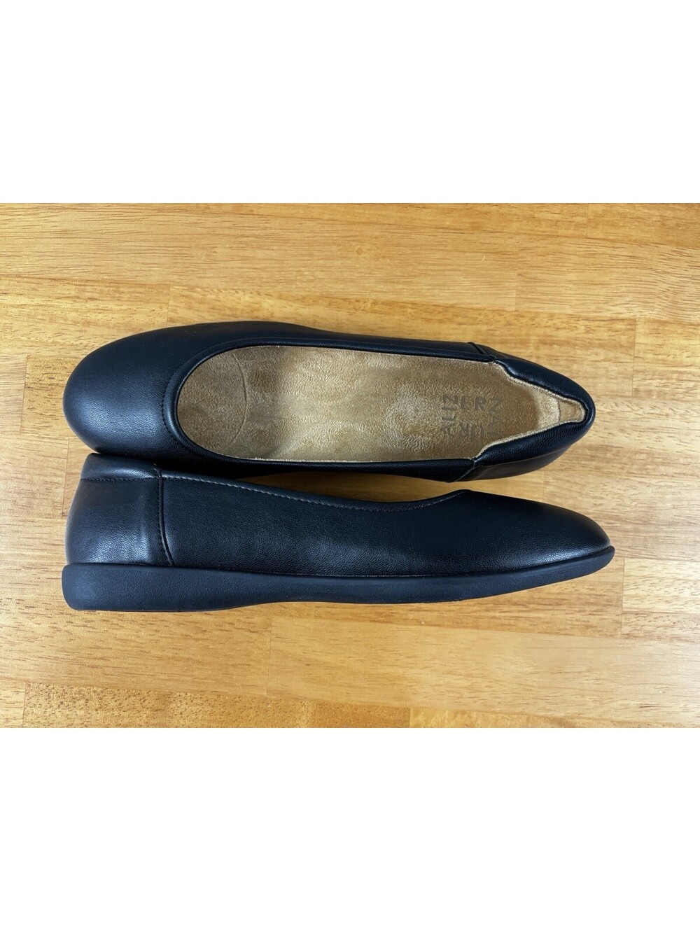 Naturalizer Women's Black Leather Flats Round Toe Comfort US 8.5W, UK 6.5 - Picture 3 of 9